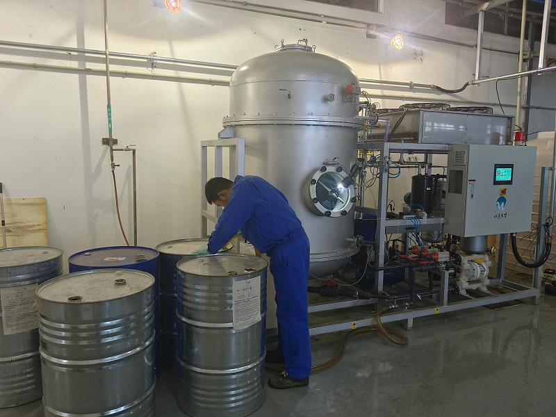 切削液低溫蒸發(fā)器項(xiàng)目現(xiàn)場(chǎng)